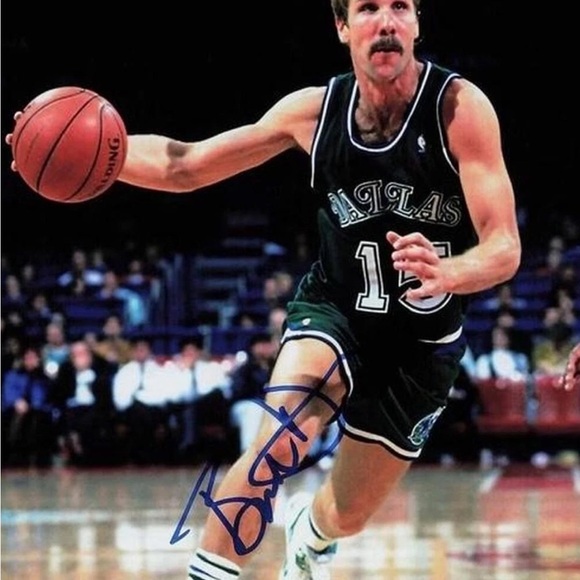 Original 1980s REEBOK COMMITMENT HIGH TOP SNEAKERS. - Picture 6 of 16